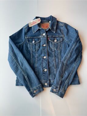 Levi Strauss & CO Women's Medium Dark Blue Trucker Jean Jacket